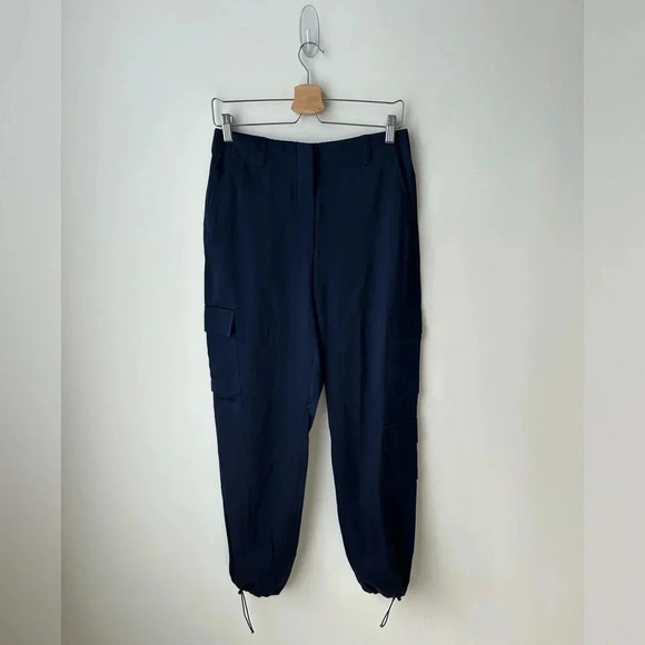 Aritzia Babaton alliance satin cargo pants - Picture 3 of 14